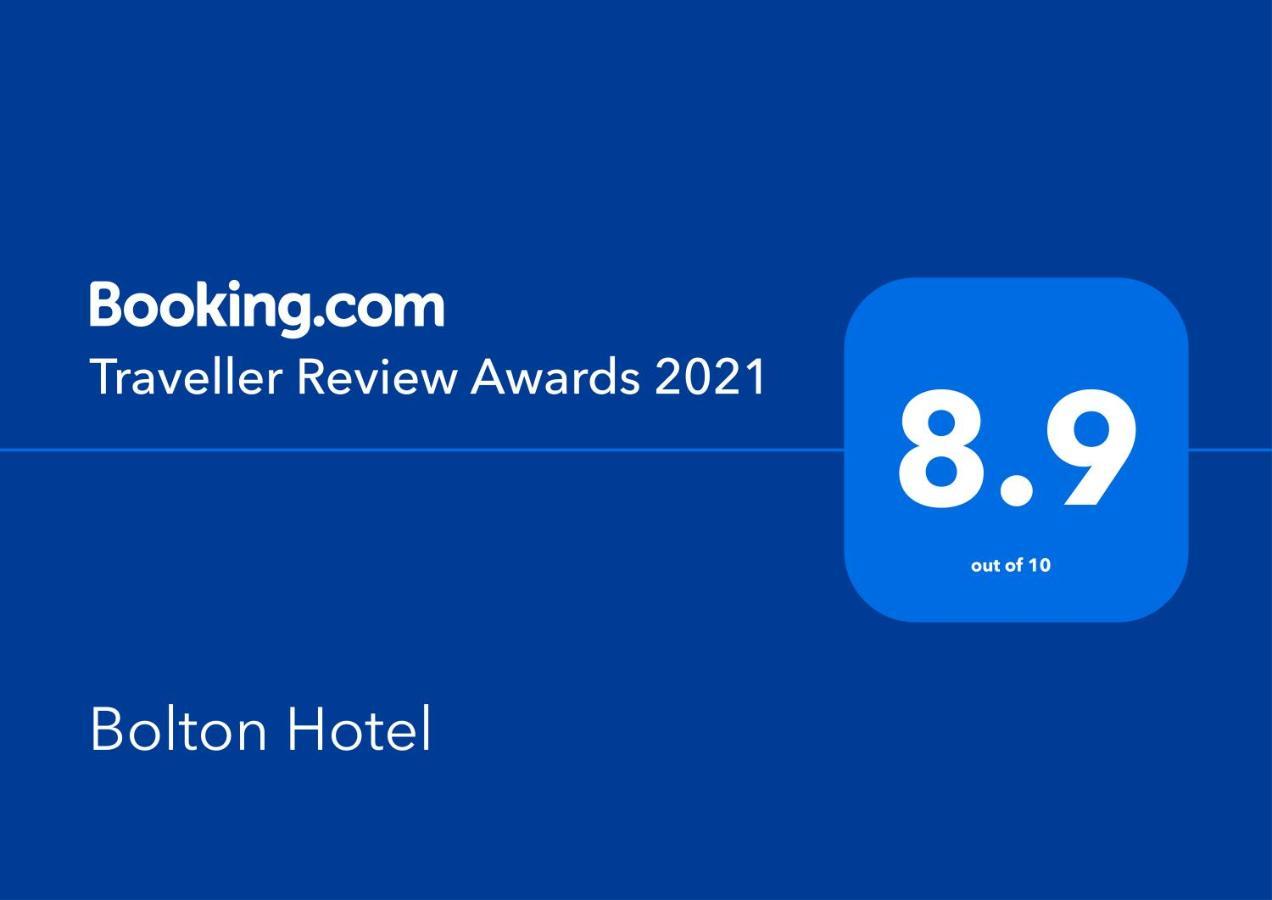 Bolton Hotel Wellington Bagian luar foto Booking.com Traveller Review Awards 2021