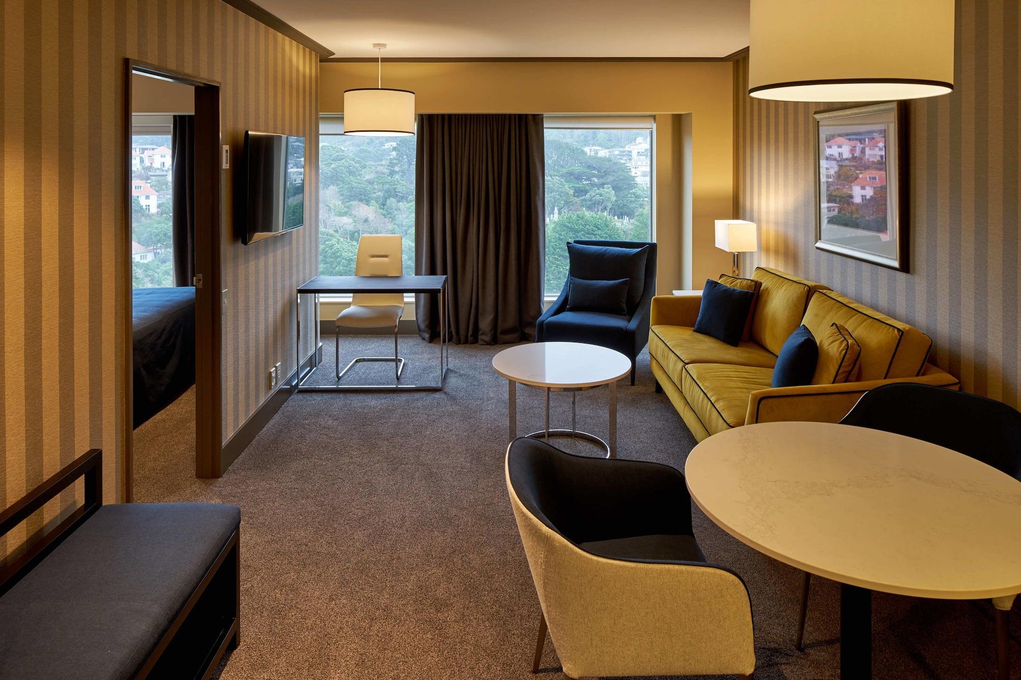 Bolton Hotel Wellington Bagian luar foto Suite at the Hotel